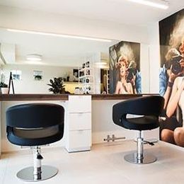 Salon Elly